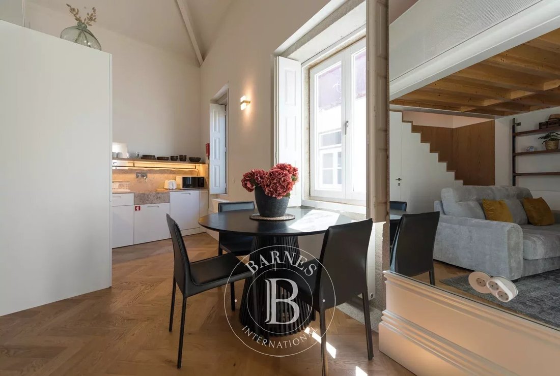 Apartment in Cedofeita, Santo Ildefonso, Se, Miragaia, Sao Nicolau e Vitoria, Porto District, Portugal 5 - 15574034