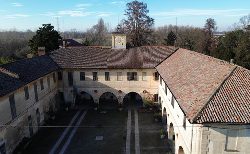 Villa in Zibido San Giacomo, Lombardy, Italy 1