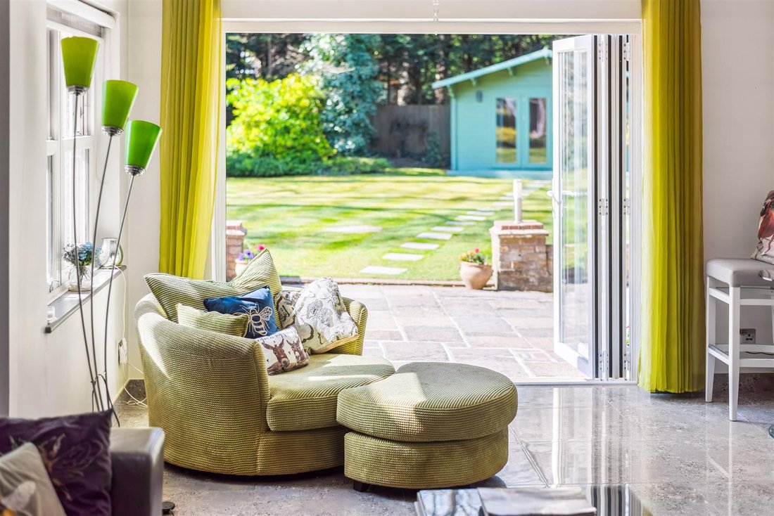 House in Locksbottom, Bromley, England 5 - 15565426