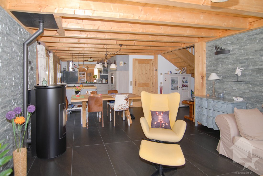 Chalet in Sitten, Wallis, Schweiz 3 - 15582965