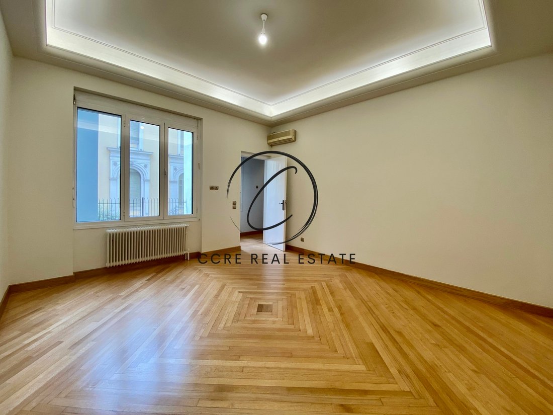 Apartment in Sunoikia Kolonakiou, 1st District of Athens, Athens 5 - 15574333