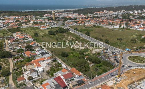 Land in Charneca de Caparica e Sobreda, Setubal, Portugal 1