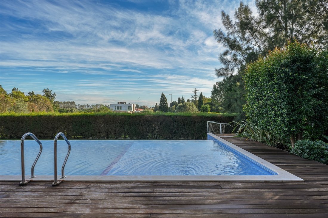House in Belas, Lisbon, Portugal 2 - 15041951