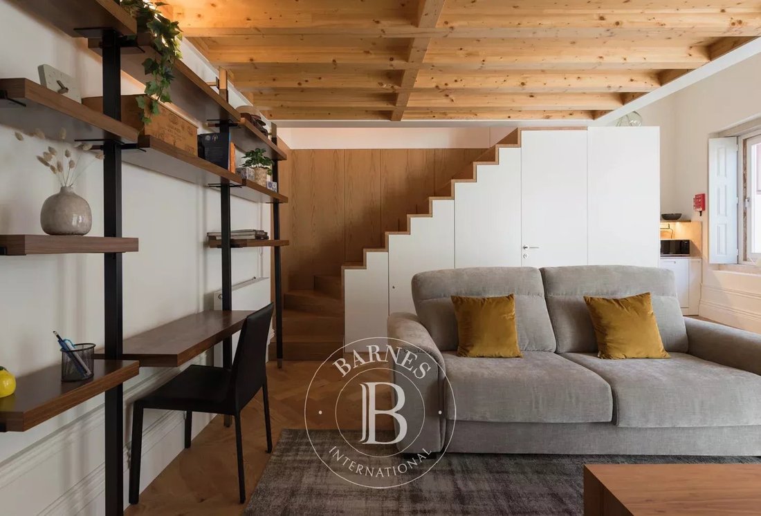 Apartment in Cedofeita, Santo Ildefonso, Se, Miragaia, Sao Nicolau e Vitoria, Porto District, Portugal 3 - 15574034