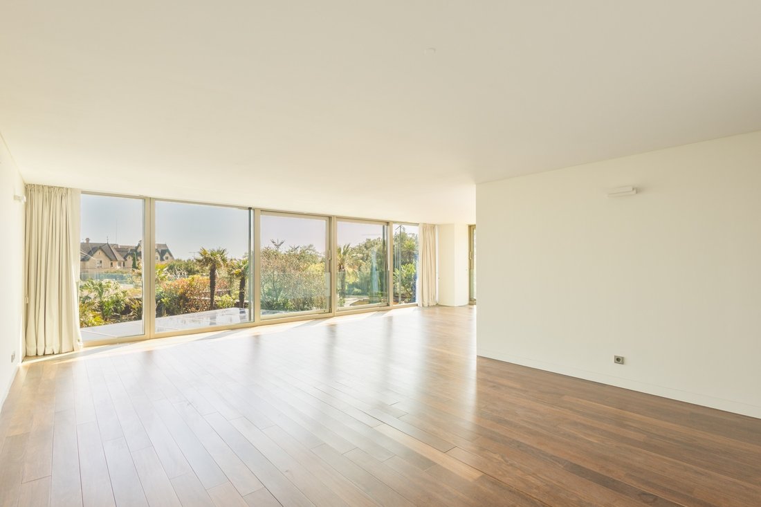 Apartment in Estoril, Cascais e Estoril, Lisbon 5 - 15563418