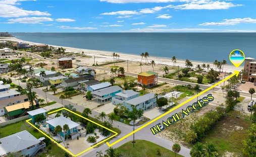 House in Fort Myers Beach, Florida, United States 1