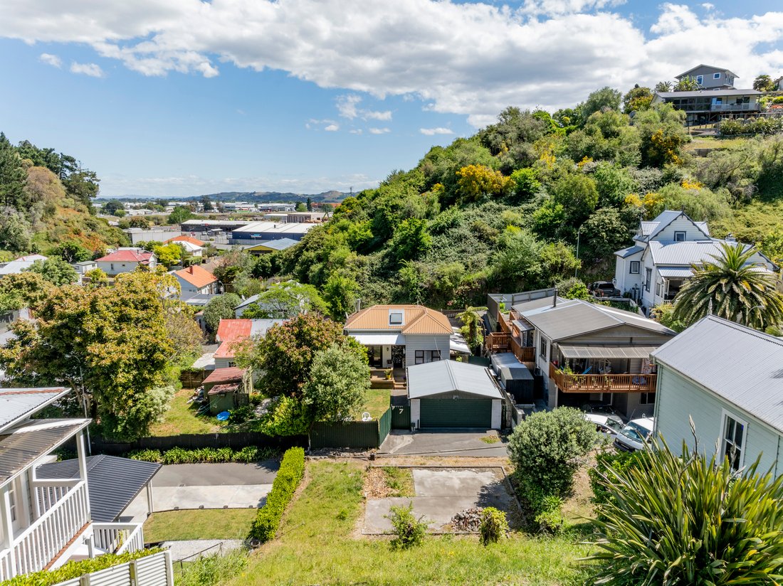 Land in Napier, Hawke's Bay, New Zealand 3 - 14907723