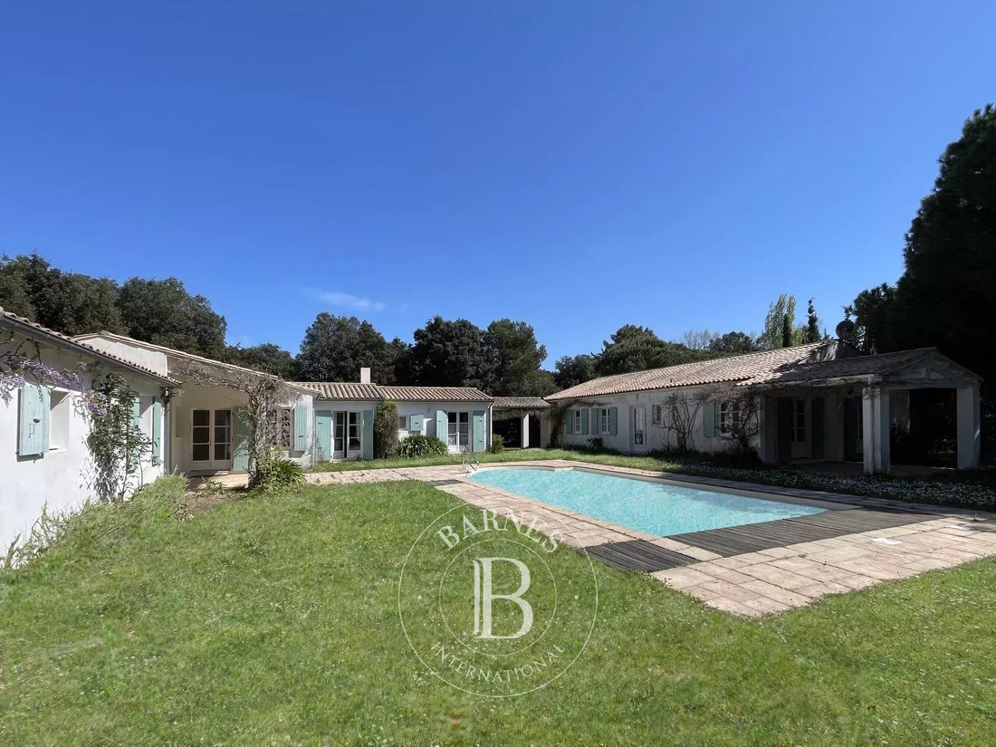 House in Les Portes-en-Ré, Nouvelle-Aquitaine, France 1 - 15509340
