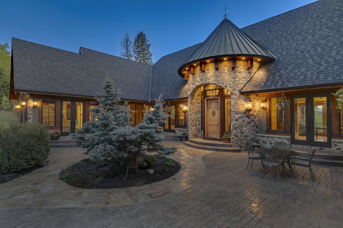 House in Foothills No. 31, Alberta, Canada 3 - 15571130