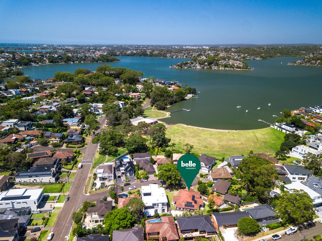 Loch Maree Lodge In Connells Point, New South Wales, Australia For Sale ...