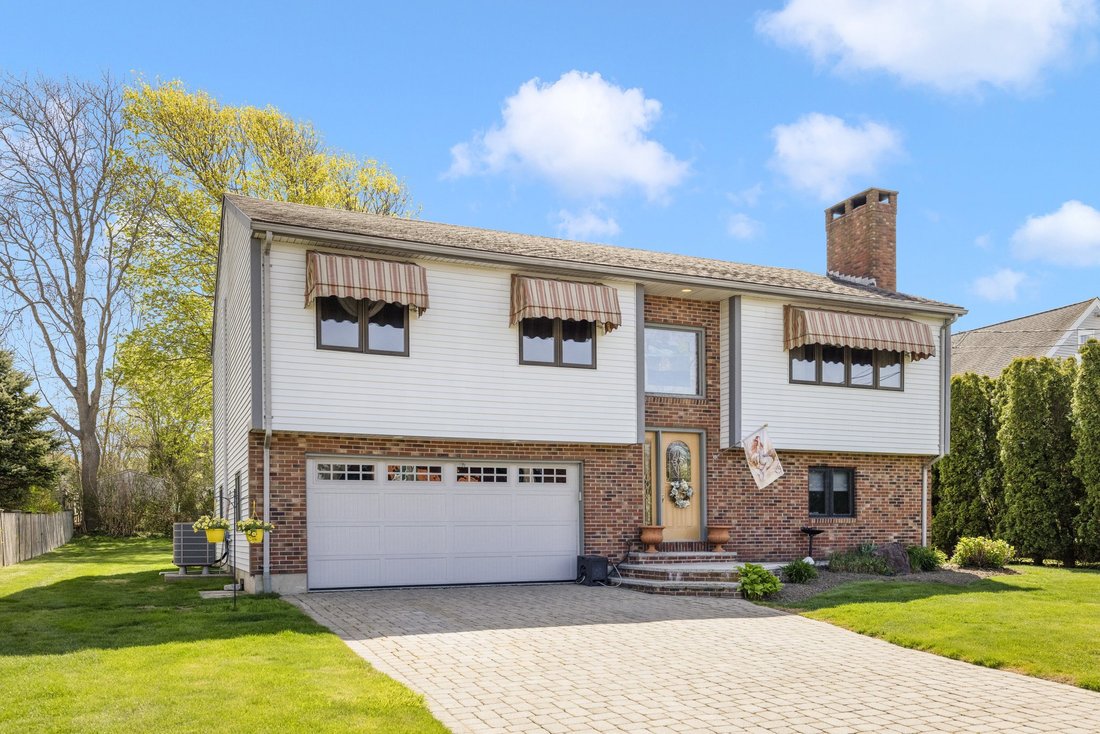 House in Middletown, Rhode Island, United States 1 - 15576860