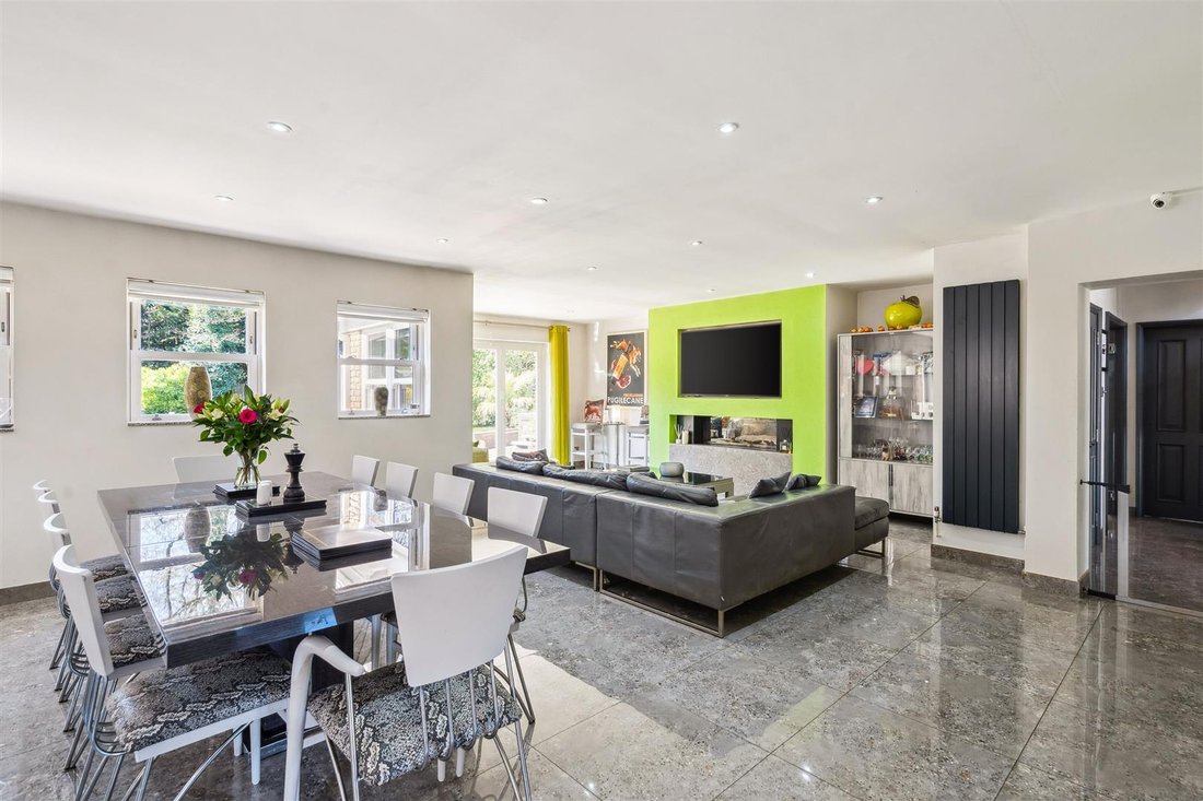 House in Locksbottom, Bromley, England 4 - 15565426