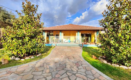 Villa a Seravezza, Toscana, Italia 1