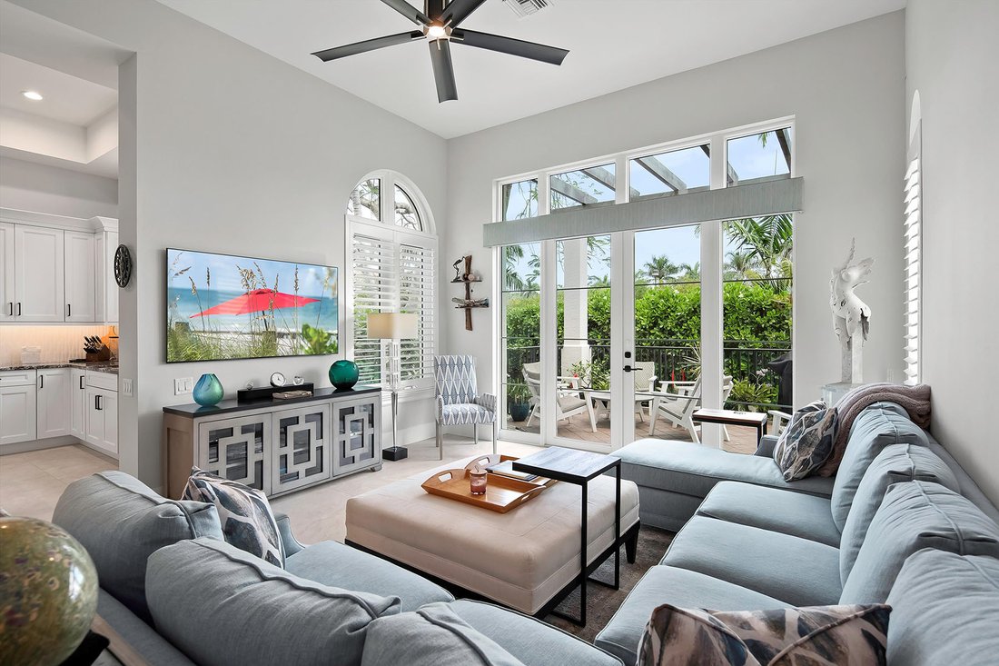 Naples, Florida, United States 5 - 15573159