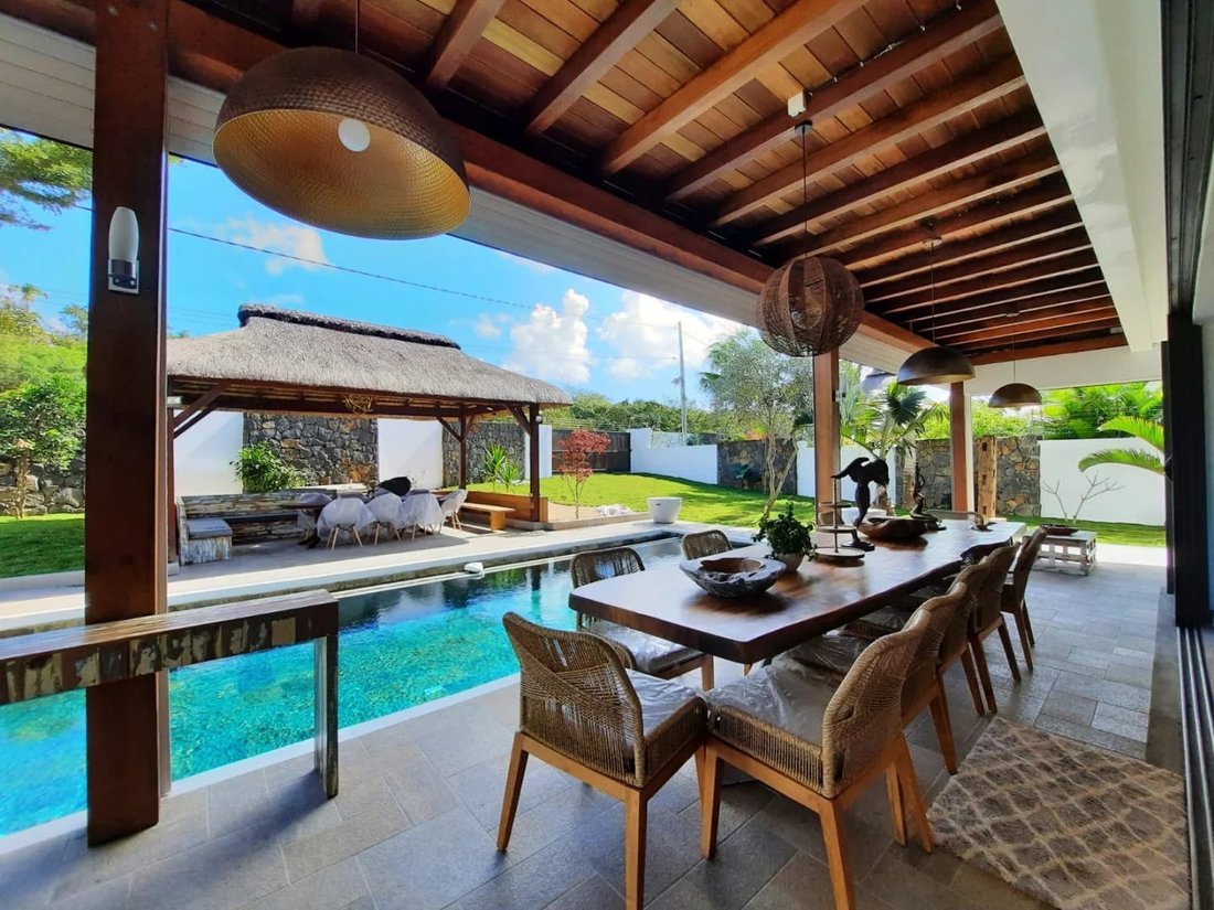 Villa in Grand Baie, Rivière du Rempart District, Mauritius 2 - 15228361