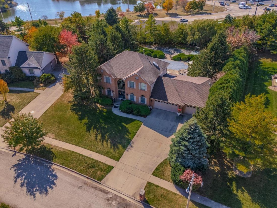 House in Bloomington, Illinois, United States 2 - 15580214