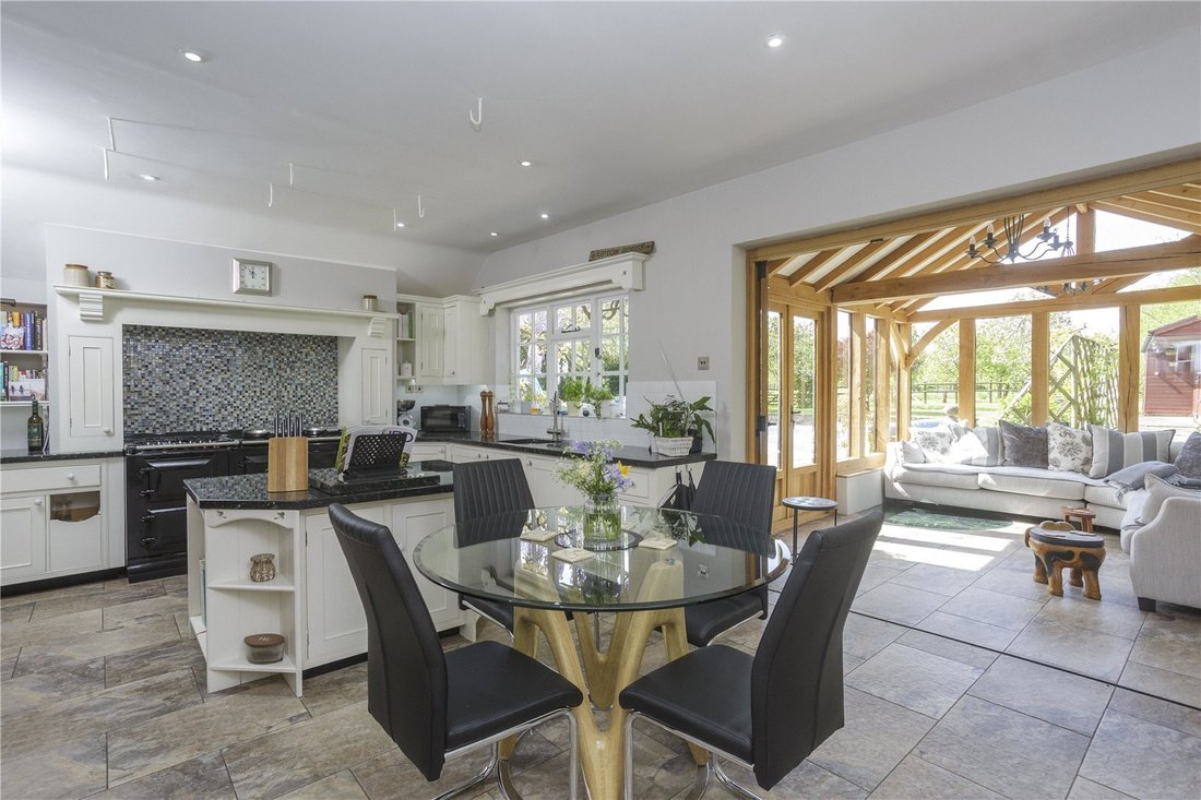 House in Upton Snodsbury, England 2 - 14413395