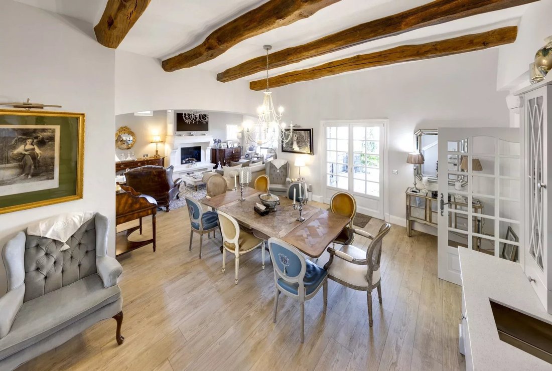Villa in Èze, Provence-Alpes-Côte d'Azur, France 5 - 15542170