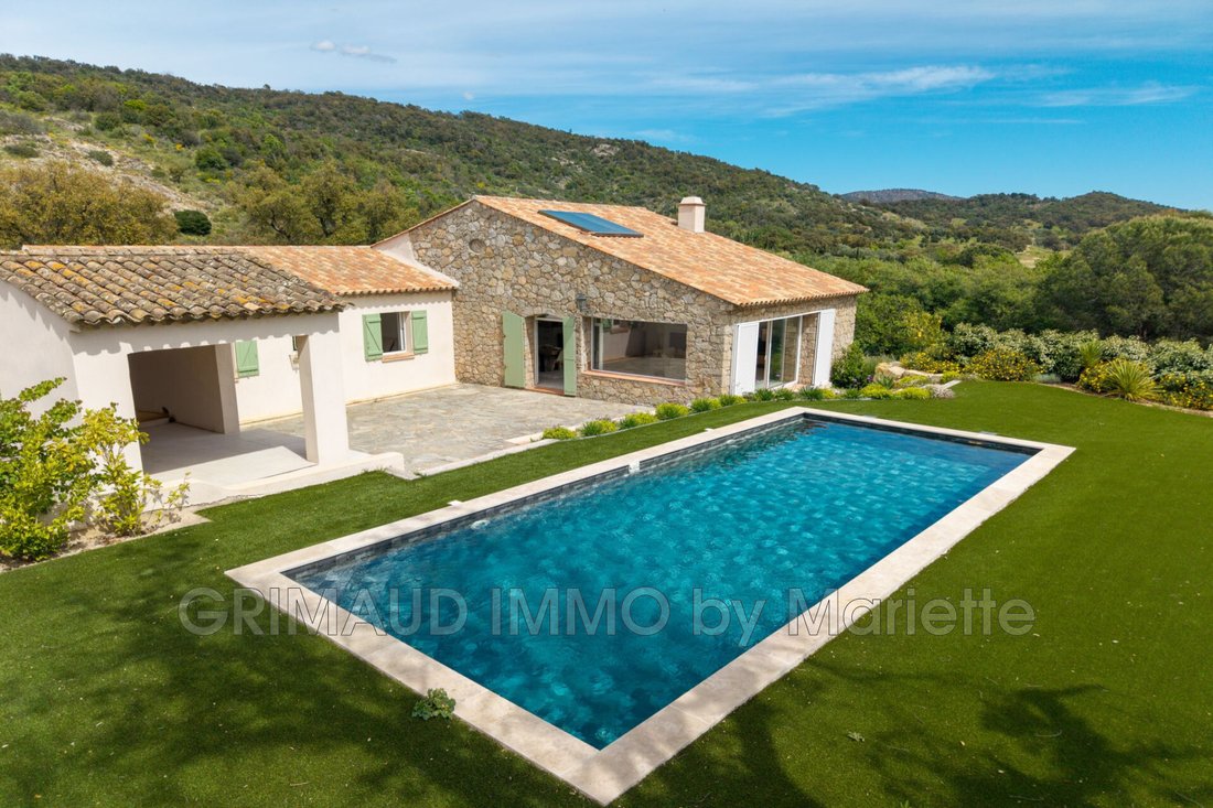 Villa in Le Plan-de-la-Tour, Provence-Alpes-Côte d'Azur, France 3 - 13835457