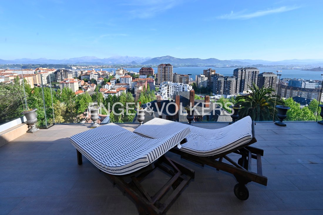 House in Santander, Cantabria, Spain 3 - 15566067