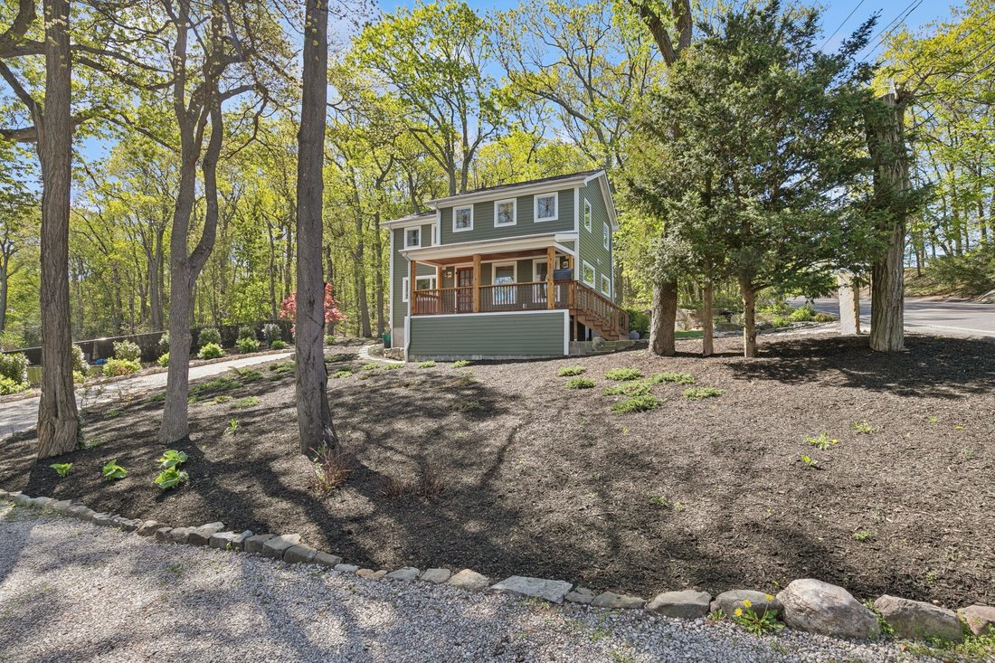 House in Bayville, New York, United States 2 - 15575082