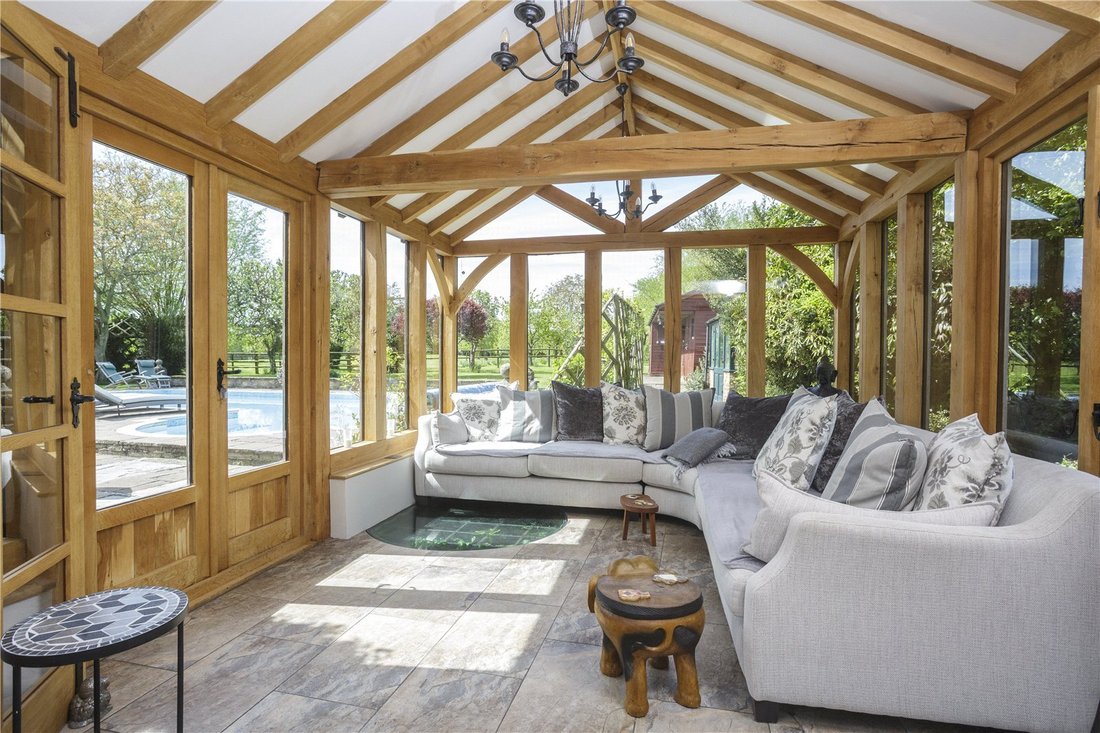 House in Upton Snodsbury, England 3 - 14413395