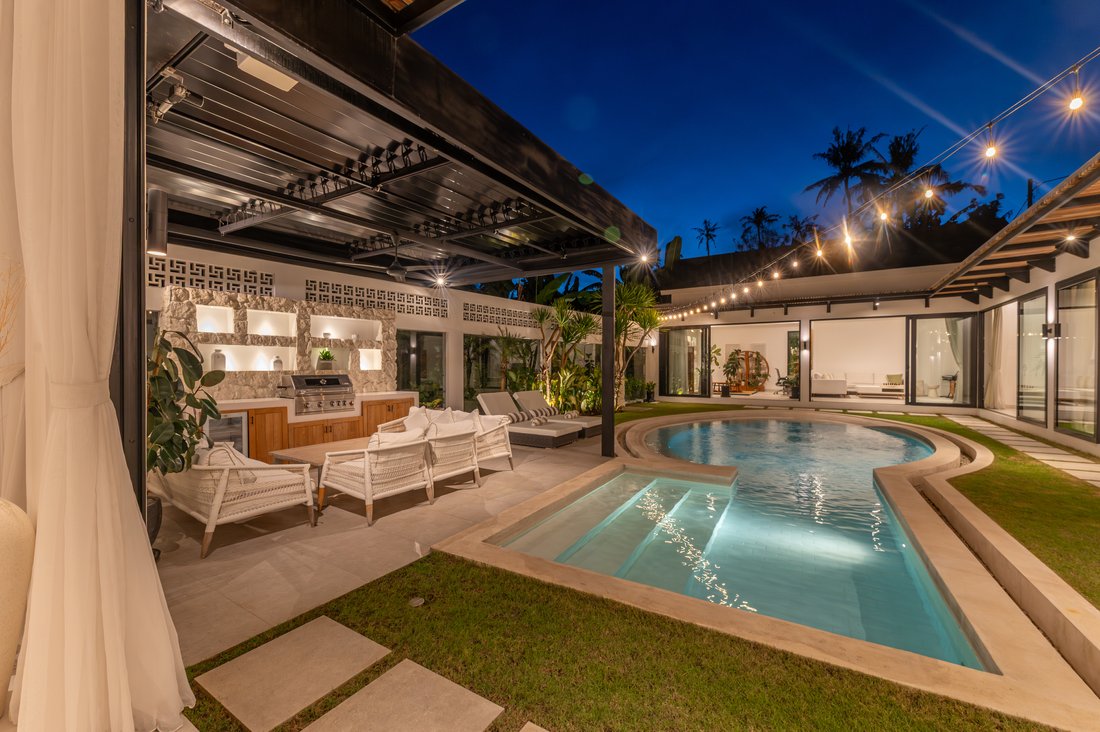 Villa in Mengwi, Bali, Indonesia 4 - 15569560