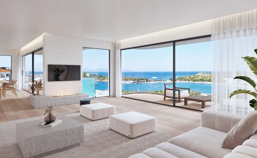 Apartment in Vouliagmeni, Attica, Greece 1
