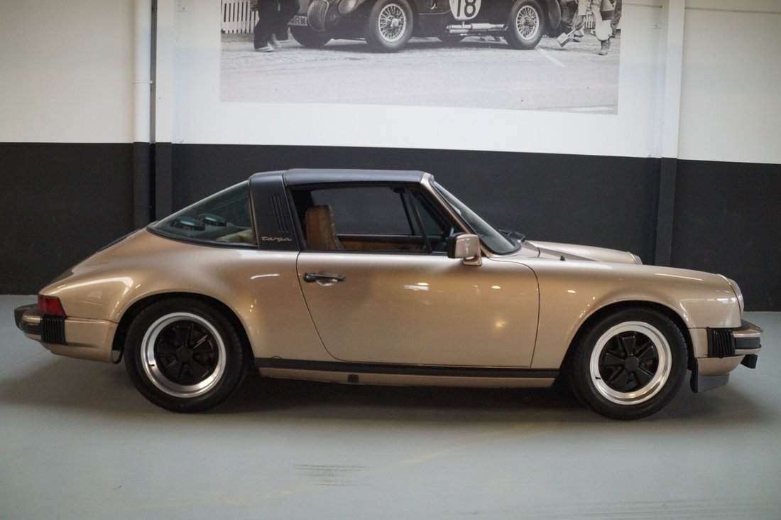Cabriolet in Etten-Leur, North Brabant, Netherlands 4 - 15583585