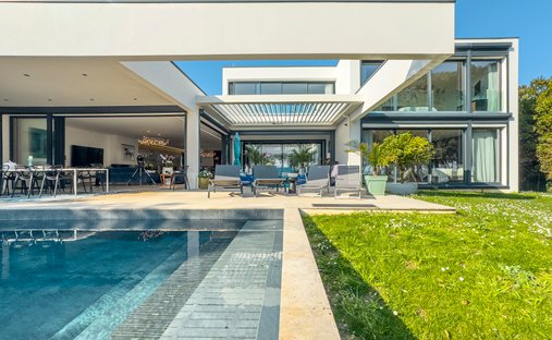 Villa in Royan, Nouvelle-Aquitaine, France 1