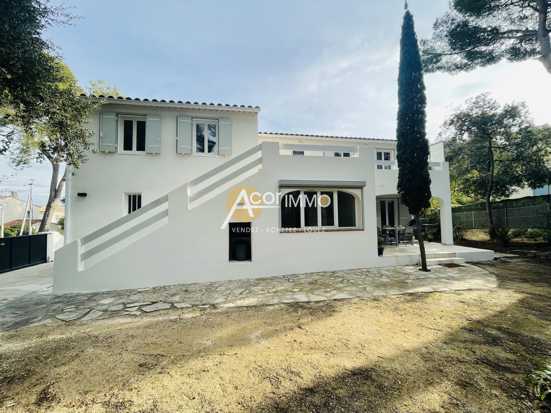 House in Coste Chaude-Mauveou, La Seyne-sur-Mer, France 2 - 15502252
