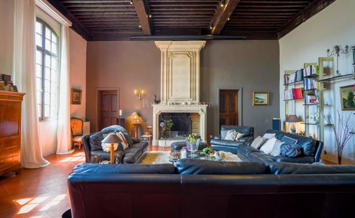 Estate in Uzès, Occitania, France 1