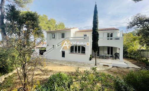 House in Coste Chaude-Mauveou, La Seyne-sur-Mer, France 1