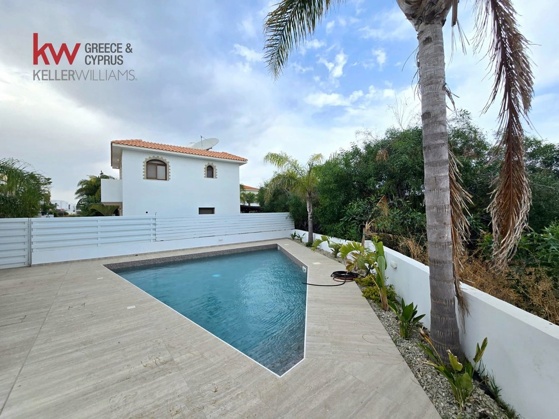 Villa in Protaras, Famagusta, Cyprus 4 - 15584234