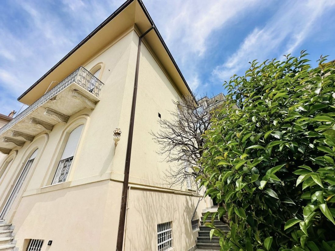 Villa in Historic Center, La Spezia, Italy 5 - 15584438
