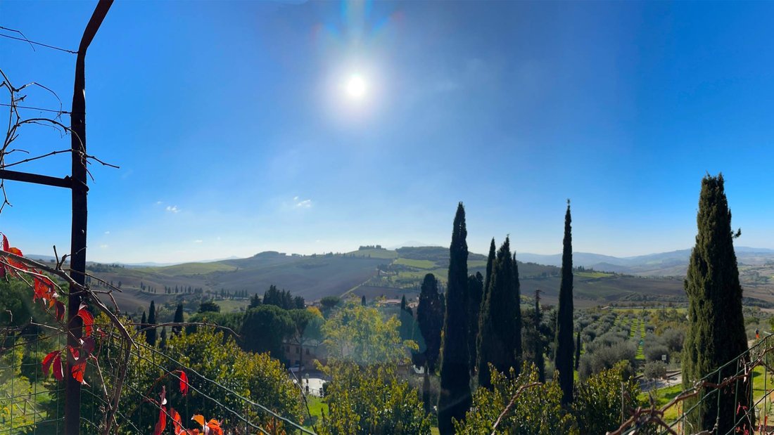 A Crown of Stone & Light: 18th-Century Tuscan Castle in Val d’Orcia’s Embrace