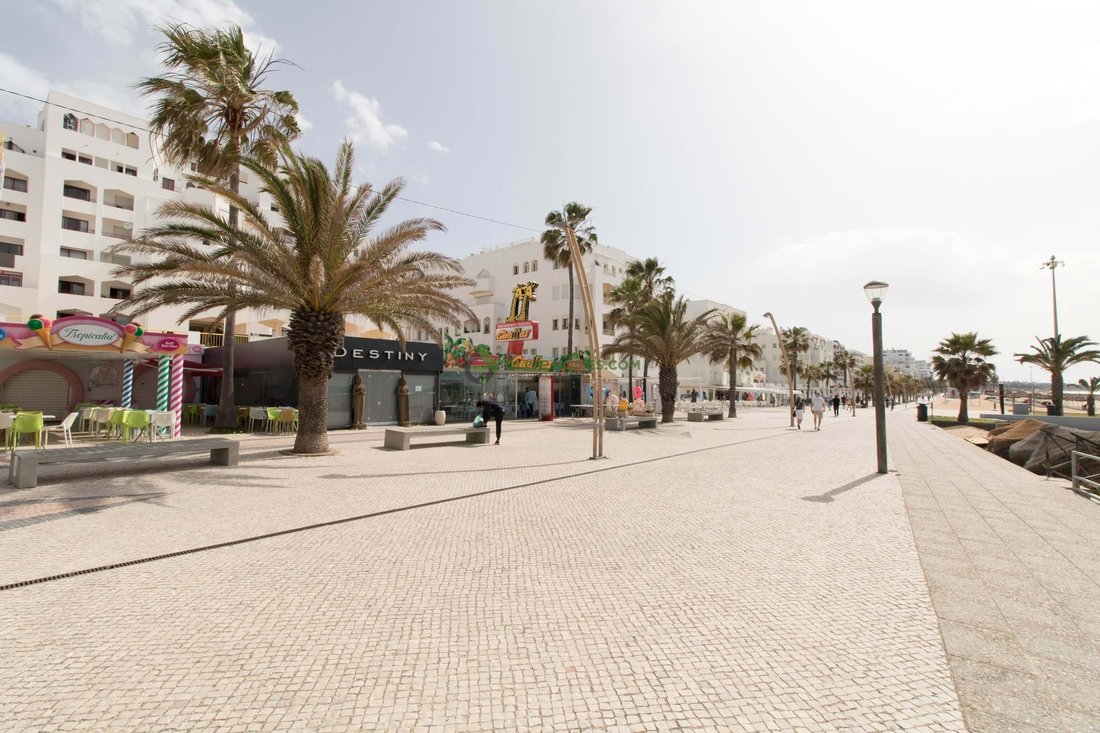 Apartment in Quarteira, Algarve, Portugal 1 - 15584330
