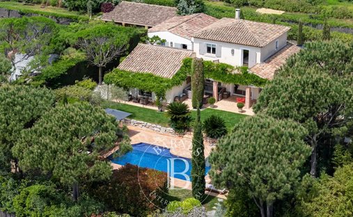 Haus in Grimaud, Provence-Alpes-Côte d'Azur, Frankreich 1