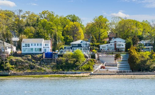 House in Great Neck, New York, United States 1