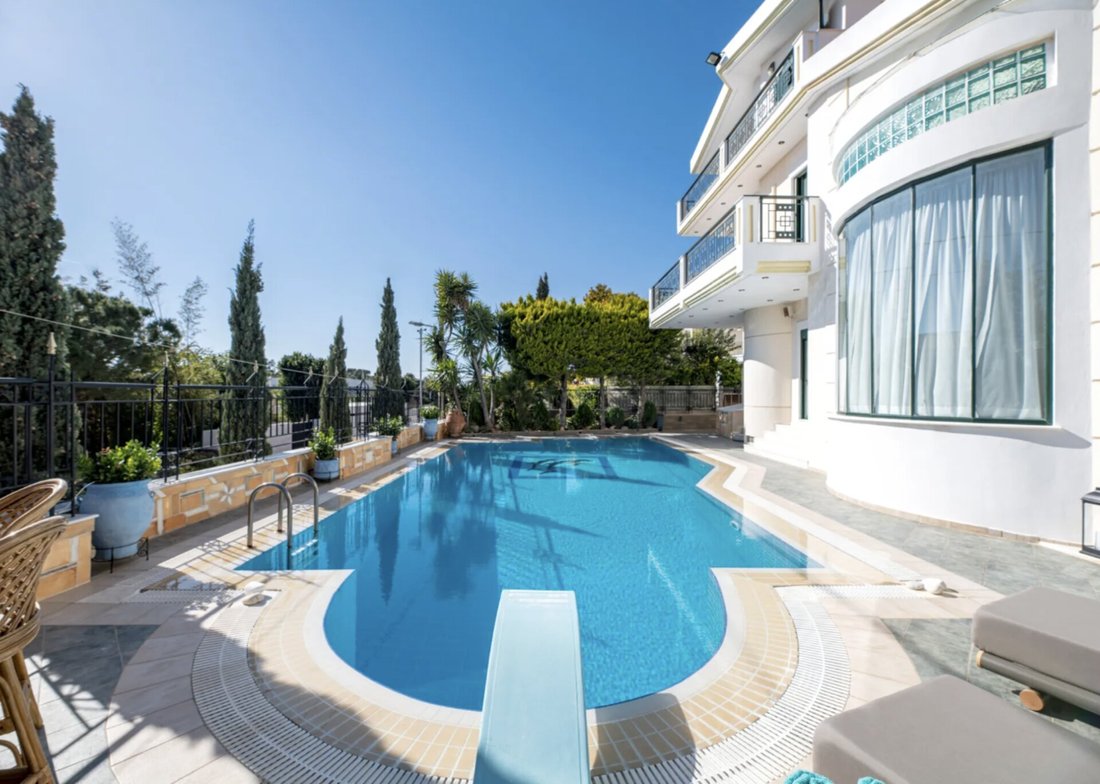 Villa in Vouliagmeni, Attica, Greece 1 - 15585031