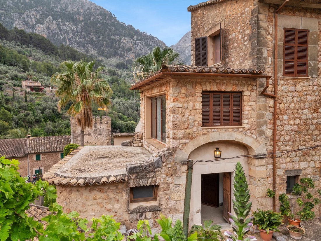 Villa in Fornalutx, Balearic Islands, Spain 2 - 15584888