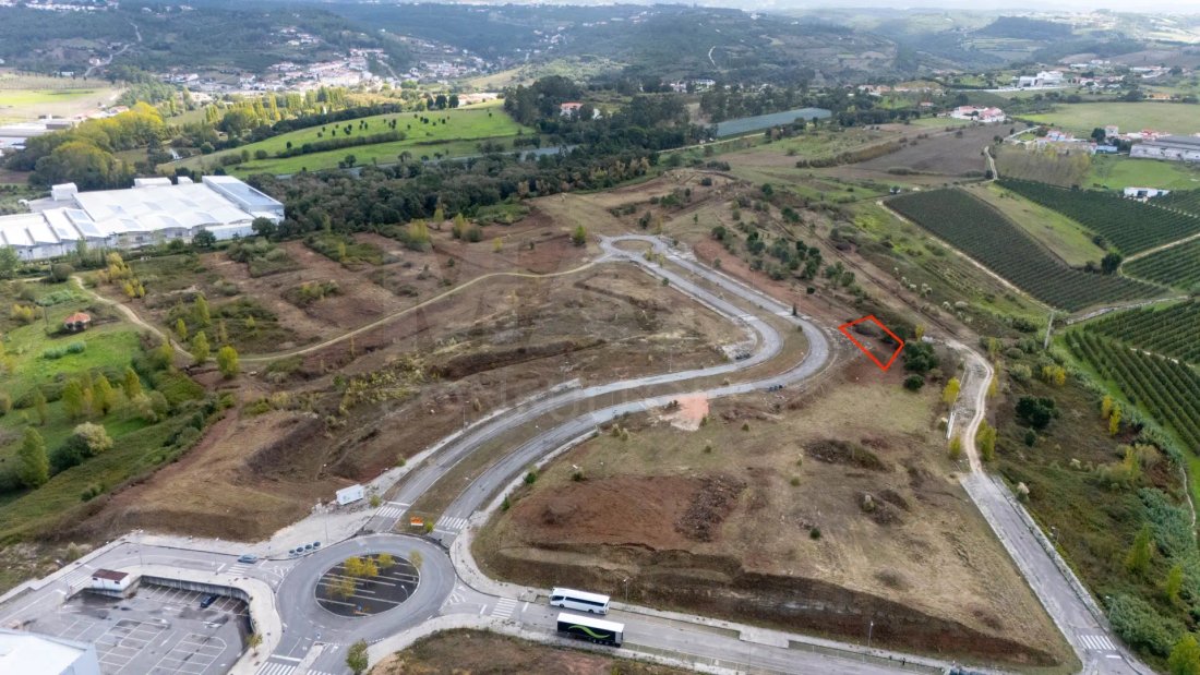 Land in Evora de Alcobaca, Leiria District, Portugal 1 - 14805300