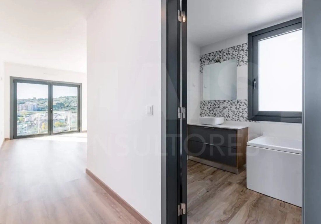 Villa in Vila Franca de Xira, Lissabon, Portugal 2 - 12730490