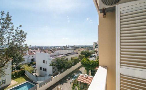 Villa à Alfragide, Lisbonne, Portugal 1