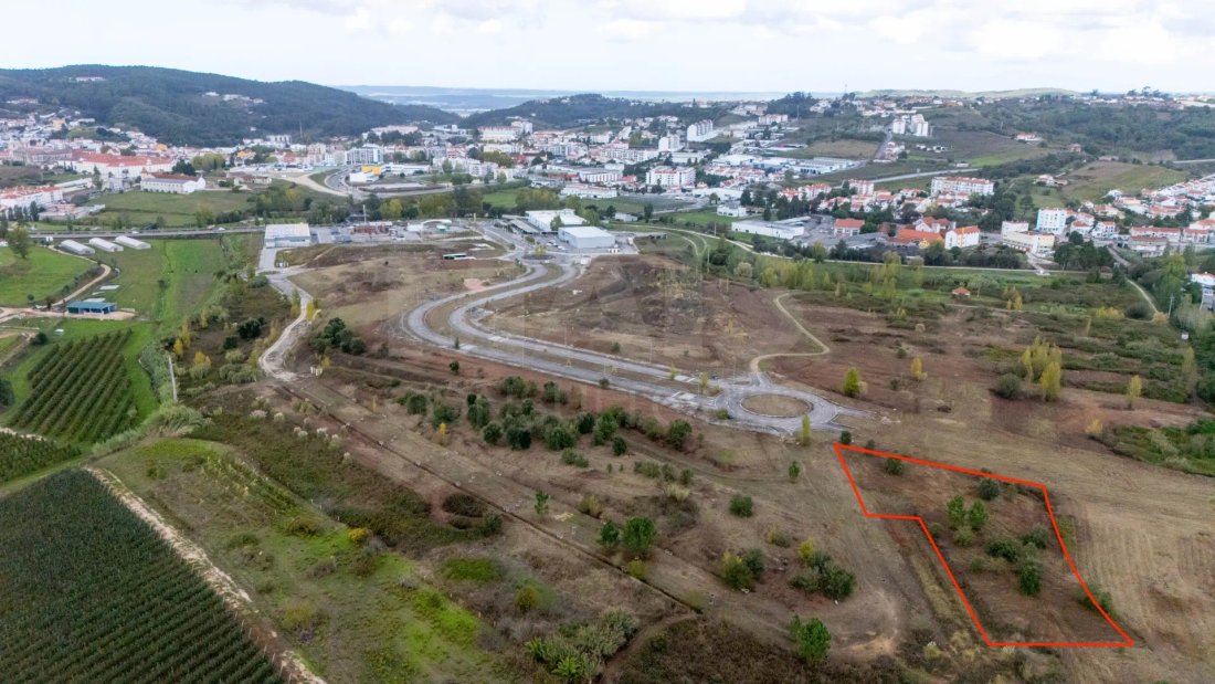 Land in Evora de Alcobaca, Leiria District, Portugal 1 - 14805305
