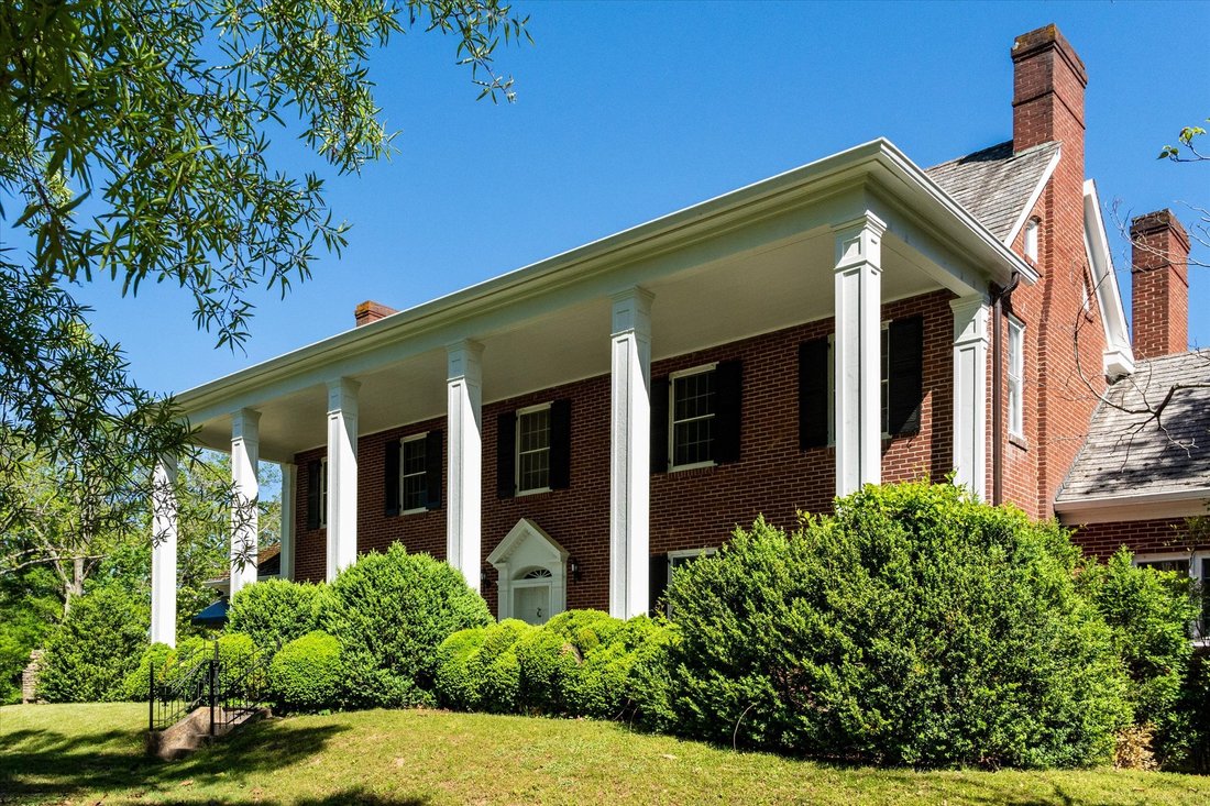 Casa a Chatham, Virginia, Stati Uniti 2 - 15584467