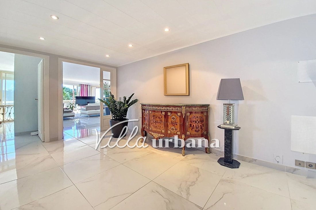 Apartment in Juan les Pins-Gallice, Antibes, France 4 - 15585047