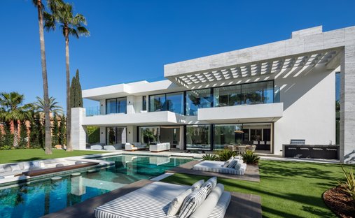 Villa en Playa Puerto Banús, Marbella, España 1