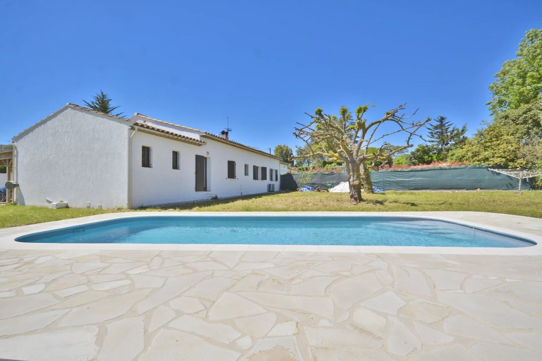 Villa in Mougins, Provence-Alpes-Côte d'Azur, France 2 - 15584661