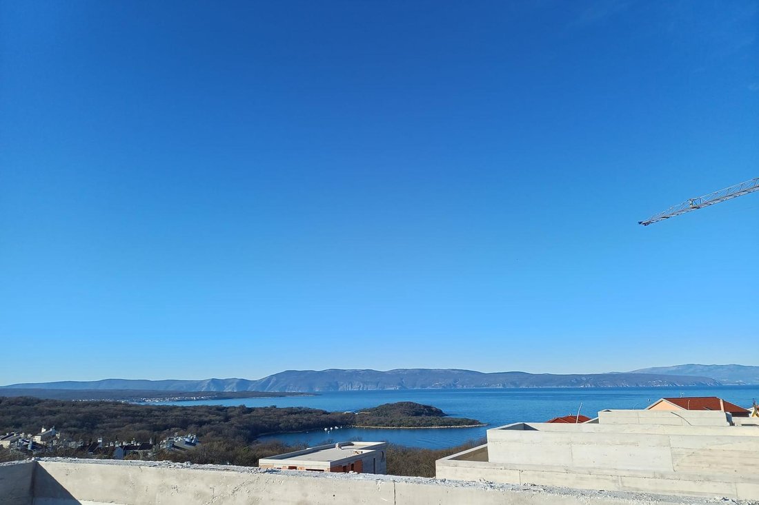Apartment in Njivice, Primorje-Gorski Kotar County, Croatia 2 - 15586011